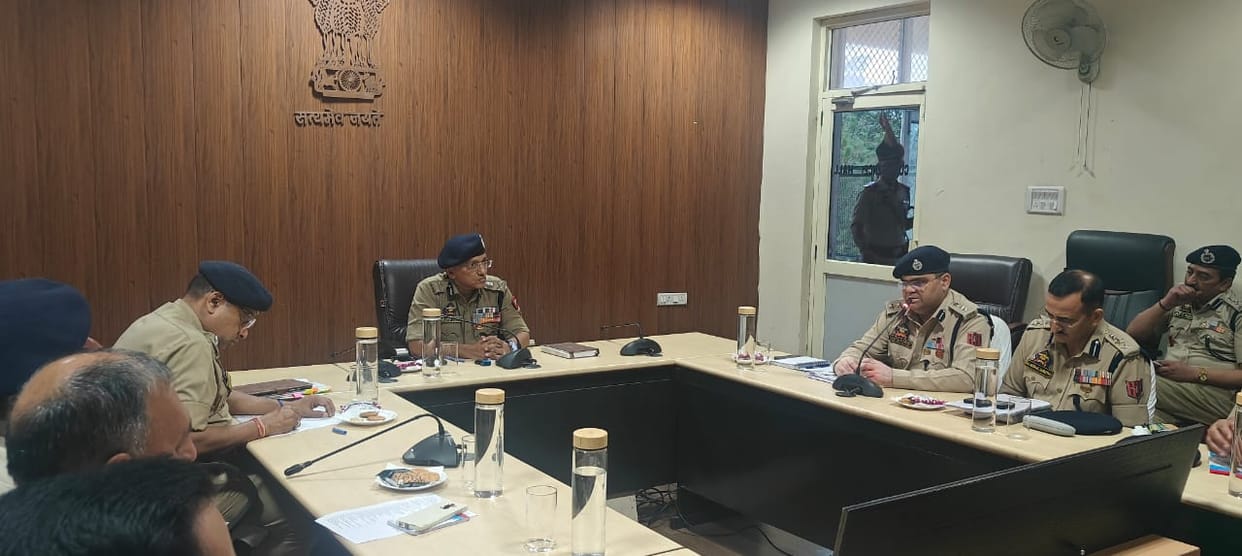 ADGP Jammu Held Meeting with Officials Regarding Amarnath Yatra
