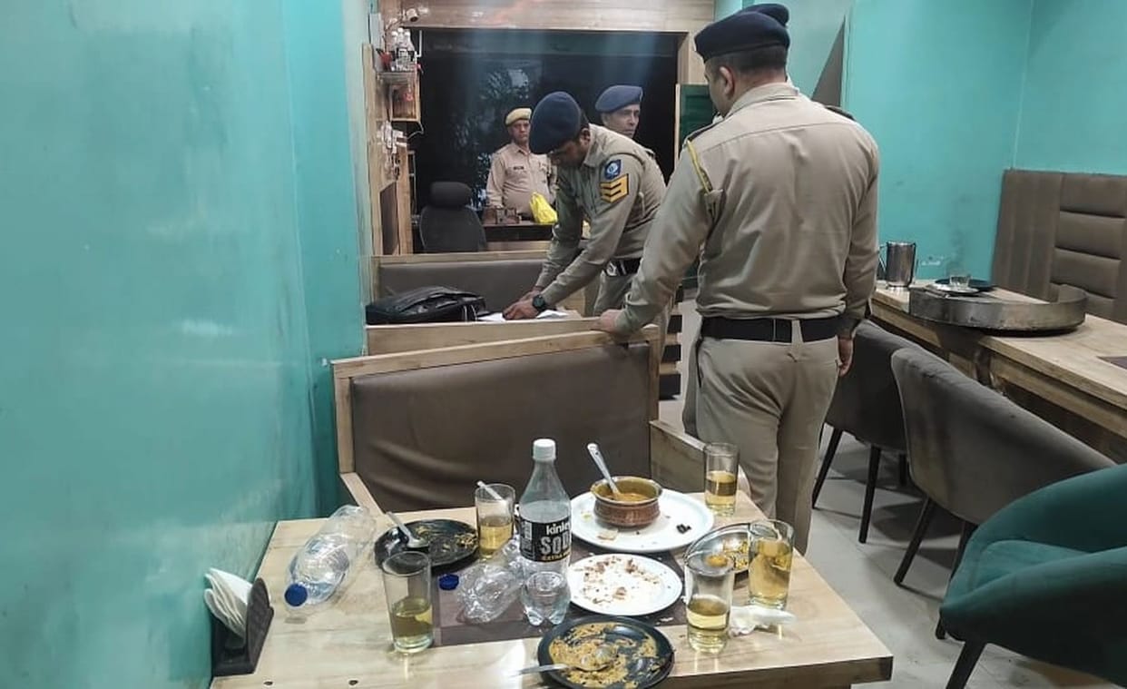 Police raid late at night, jams were overflowing in the dhaba