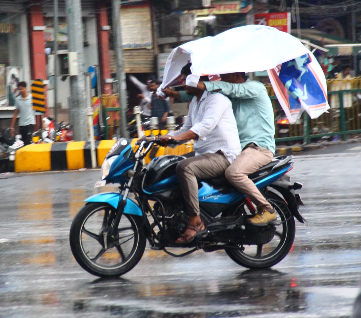 Earth drenched by torrential rains, 25 mm water fell
