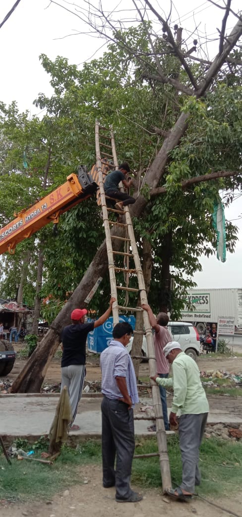 Heavy rain with storm, electricity system disrupted