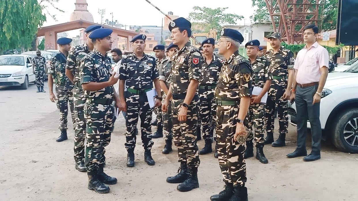 Director General of SSB visited Sonauli border