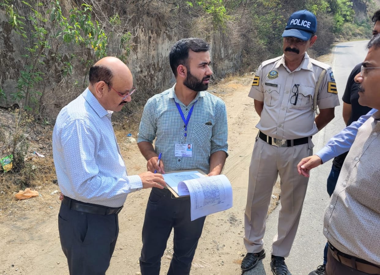 Instructions to surveillance and flying squad team to remain alert