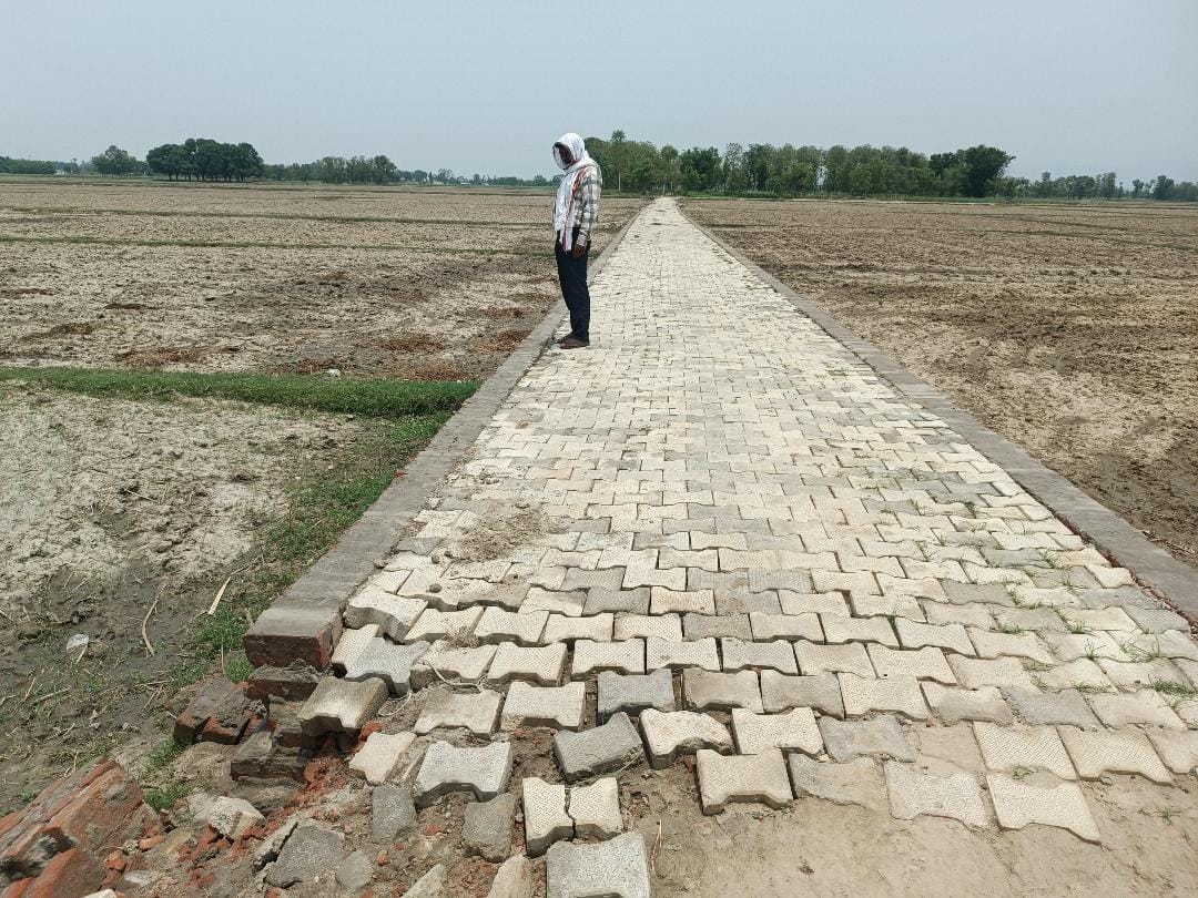 13 hamlets of Tedhi village are deprived of paved road connectivity.