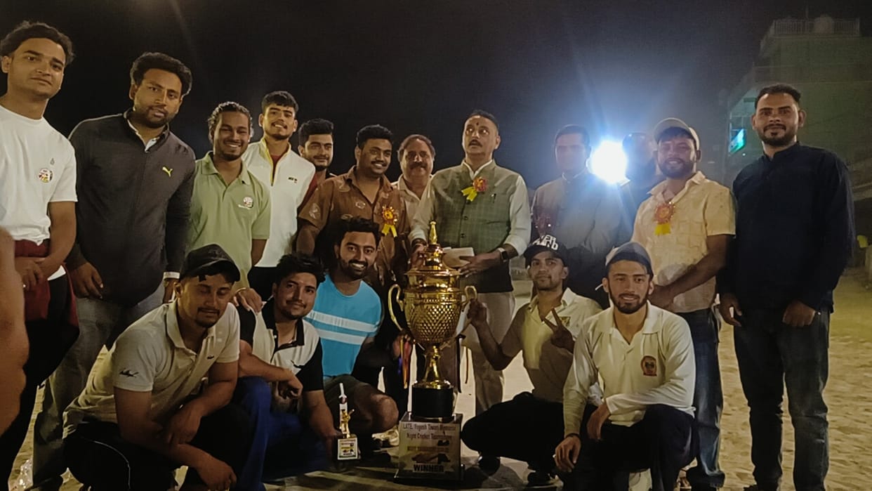 Shelly Seven won T-10 cricket competition