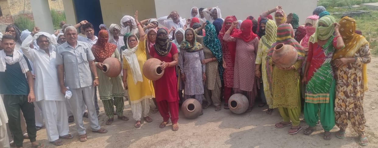 Villagers protest at water works