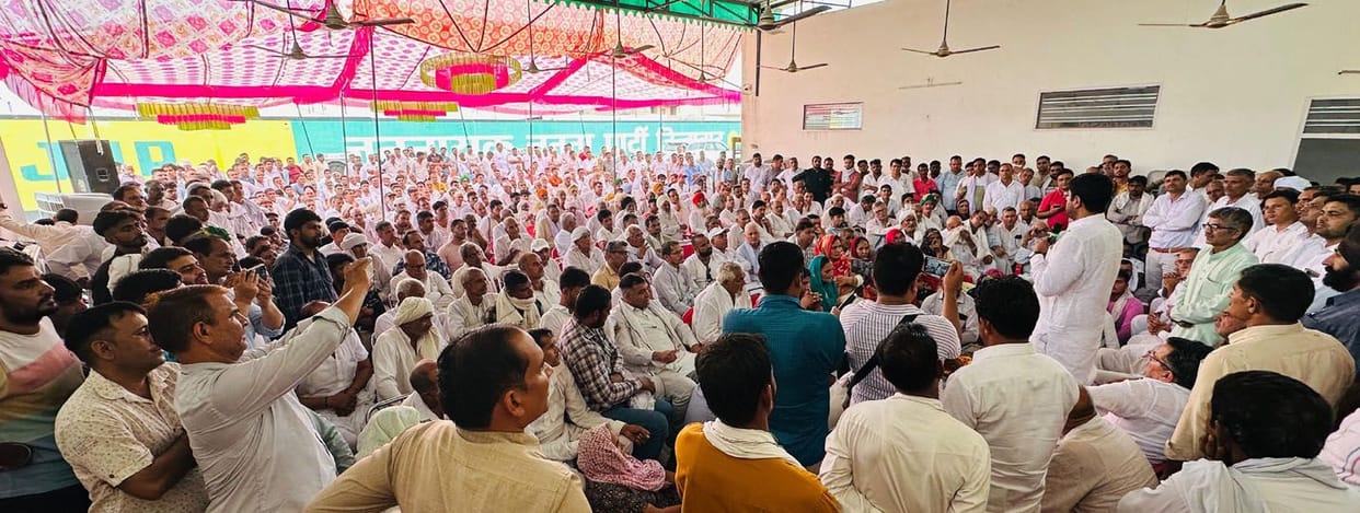 Workers told Dushyant, lost due to lack of work for people