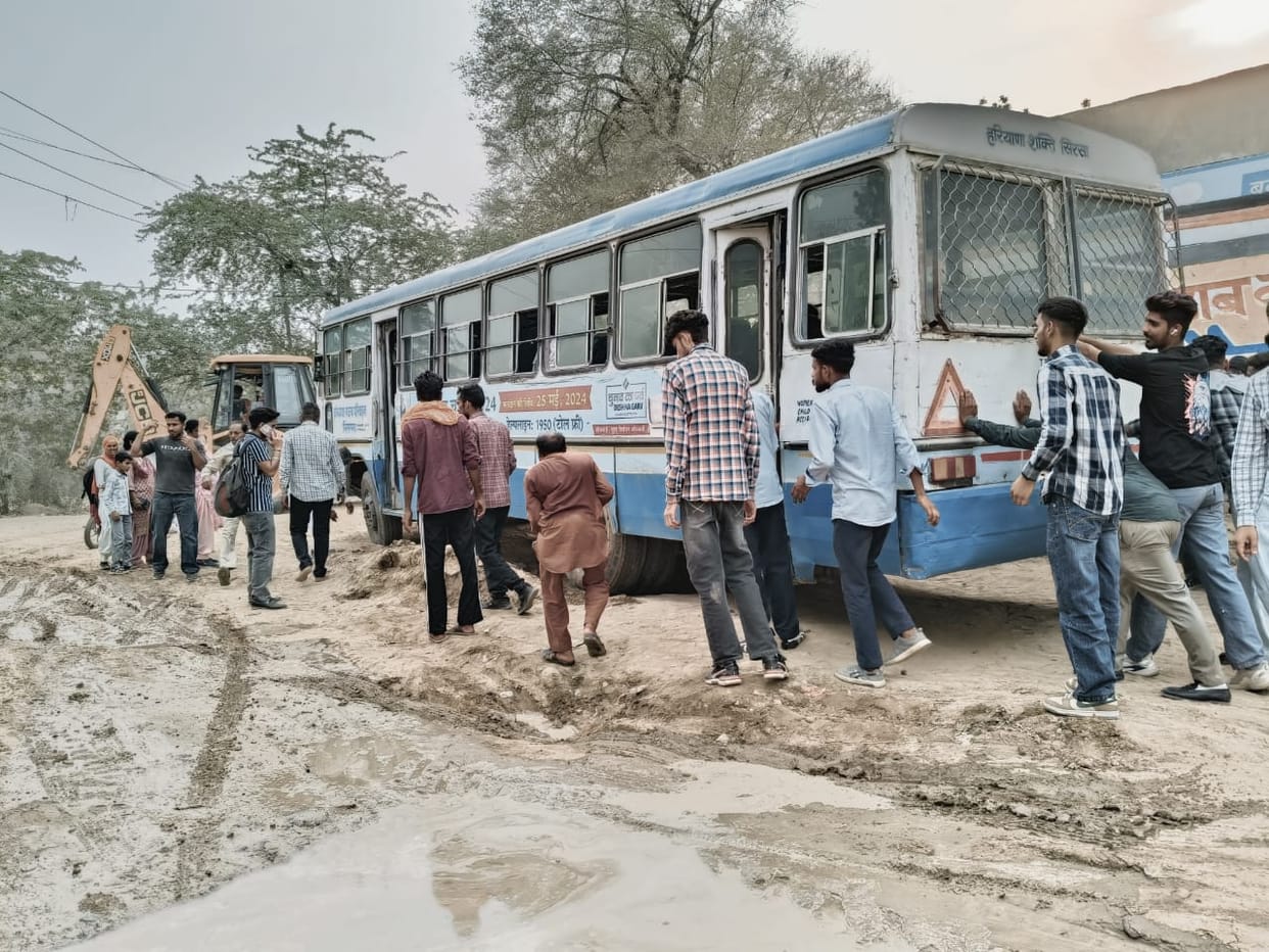 Due to breaking of main sewerage line, vehicles changed routes, roads broke in colonies