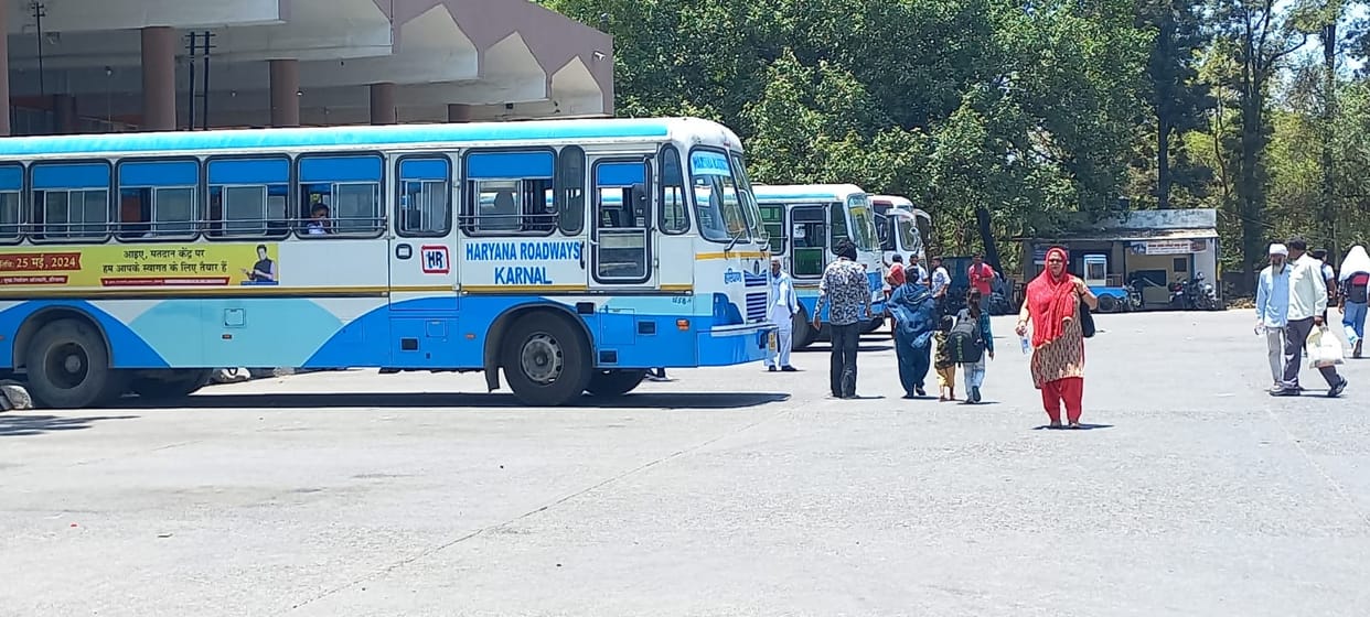 Roadways employees are angry in support of their demands, will express their anger by going on hunger strike today
