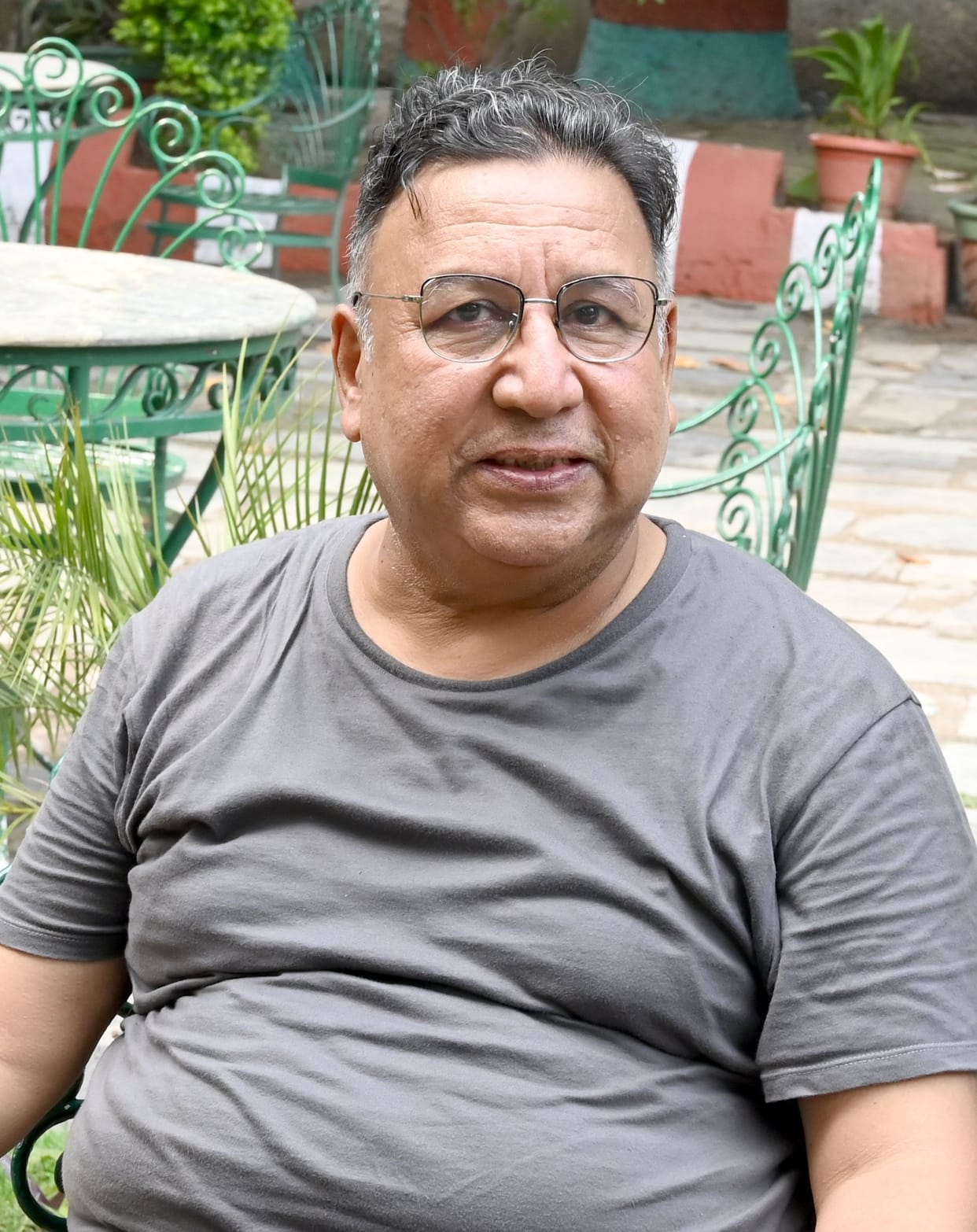 Pawan Sharma, who ran a photo studio in Mandi, became a film director after struggling