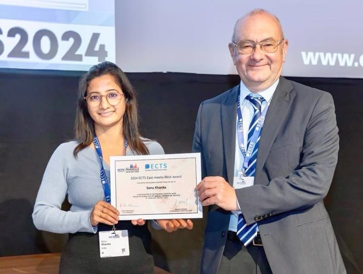 Madmanale's Sonu Khanka received award in France