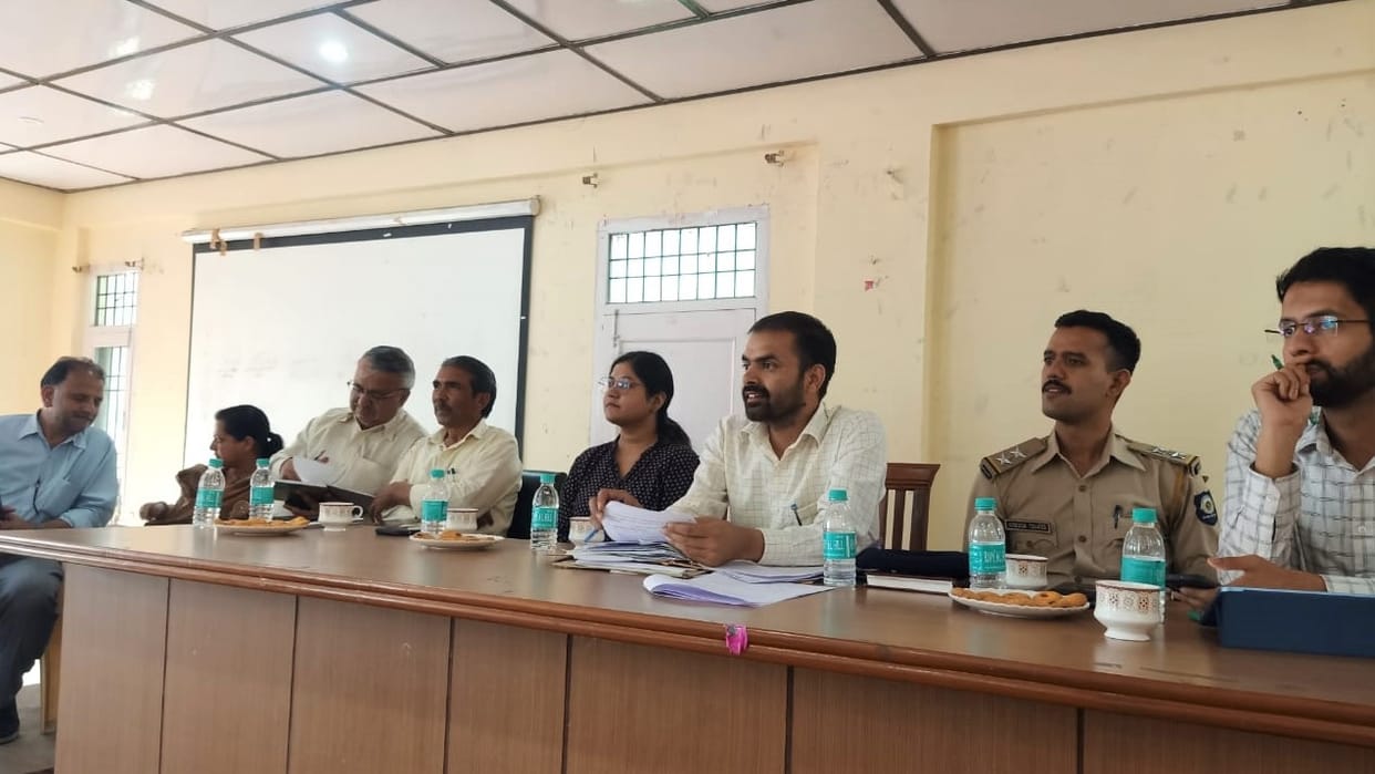 Meeting regarding preparations for apple season in Kotkhai, Rohru, Shimla