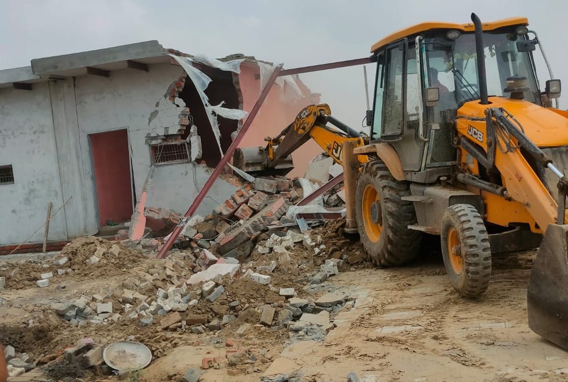 Bulldozer runs on illegal colonies being established in two villages