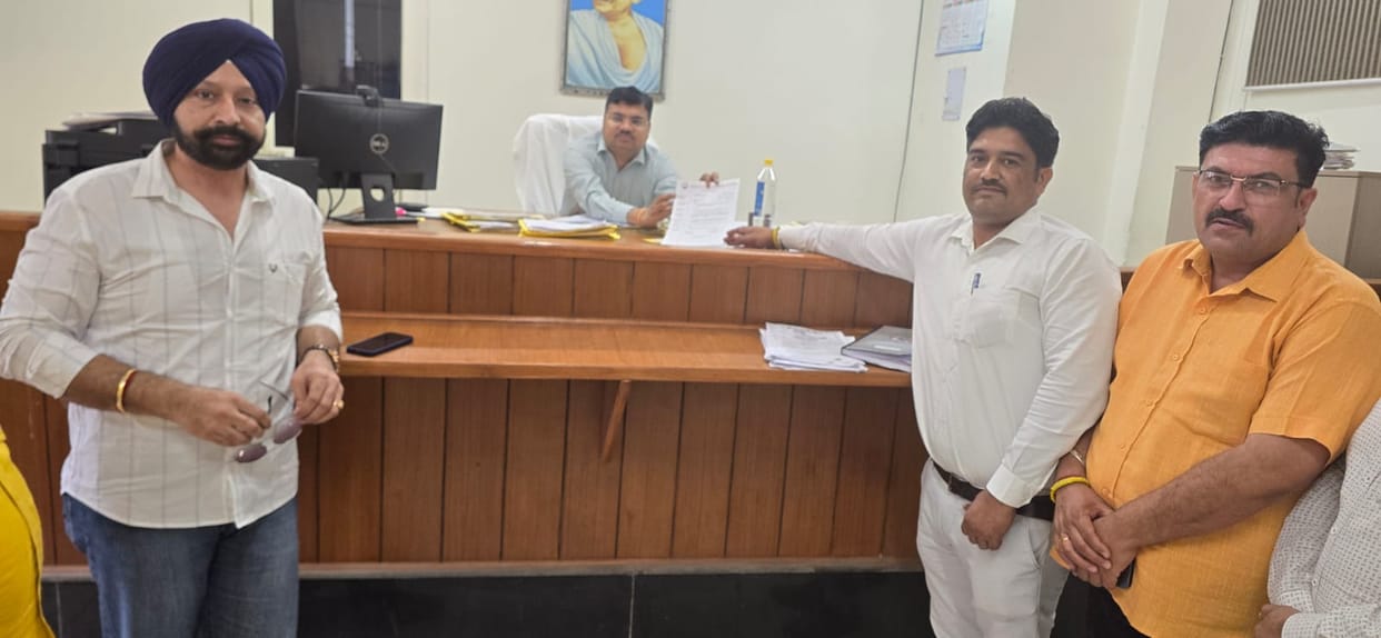 Demand to close or shift liquor vends open in big industrial areas
