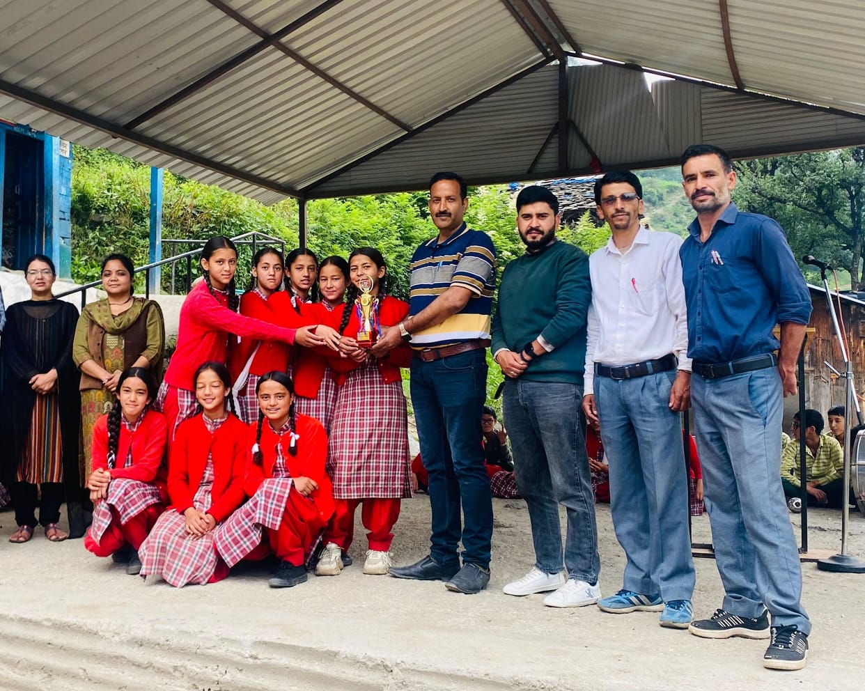 Brainstormed on the problems of students in Barshaini
