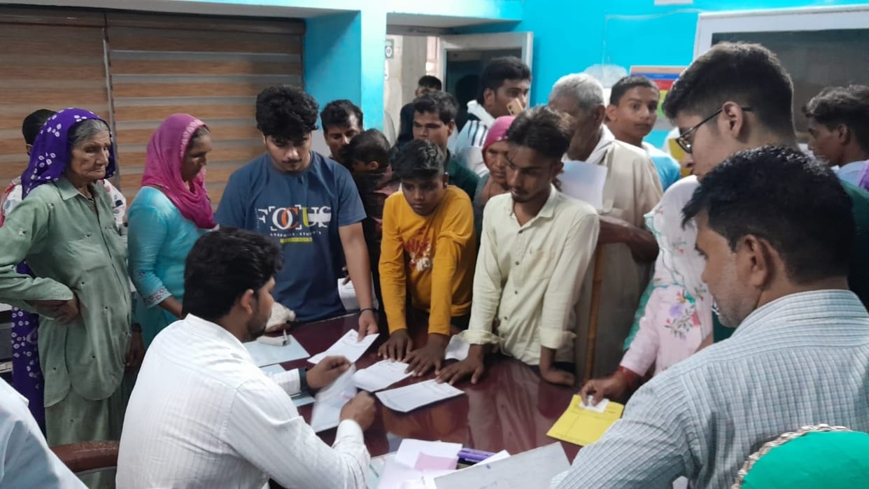 Patients facing problems due to lack of doctor