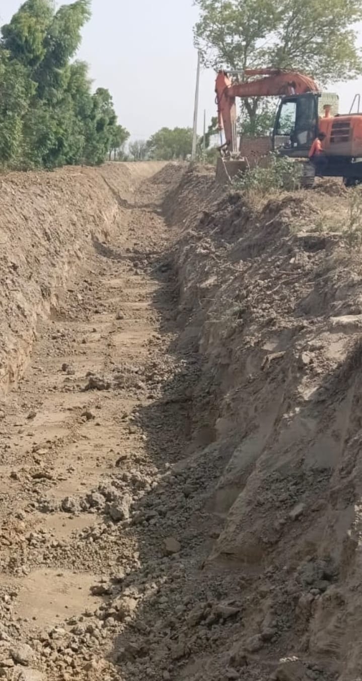 Project worth Rs 10.5 crores is incomplete, new track laid only for 3 km on Jasia drain