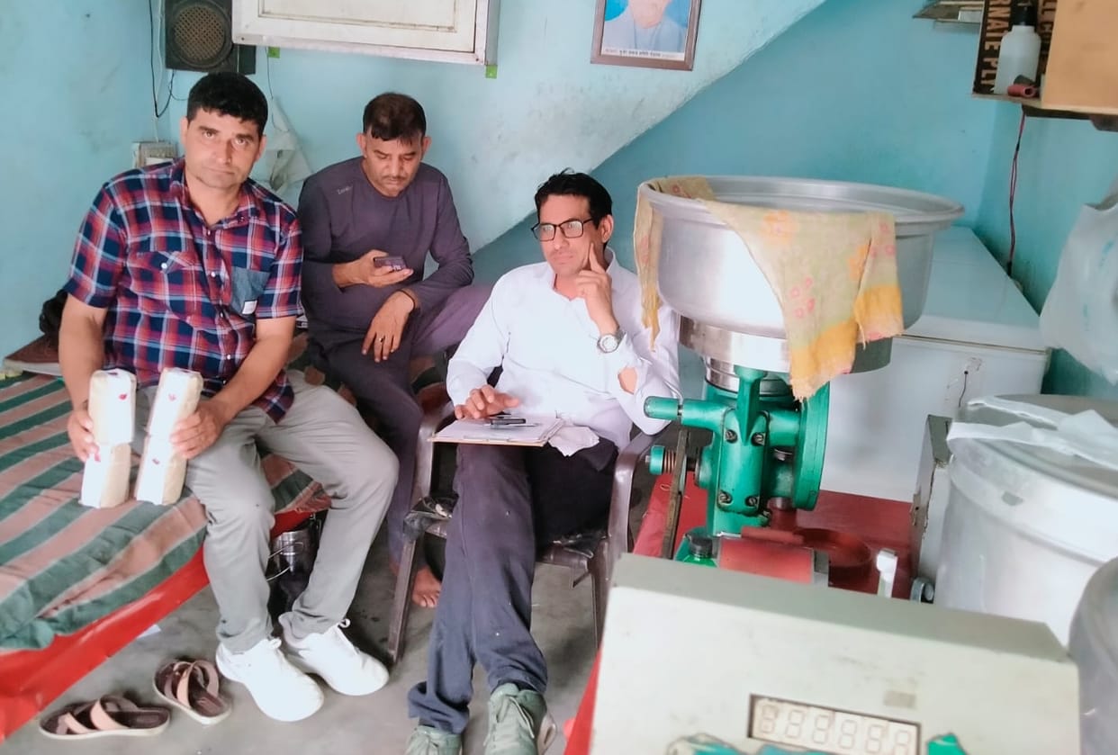 Samples of ghee, cheese and milk were collected from Jhajjar Chungi and Janta Colony dairy