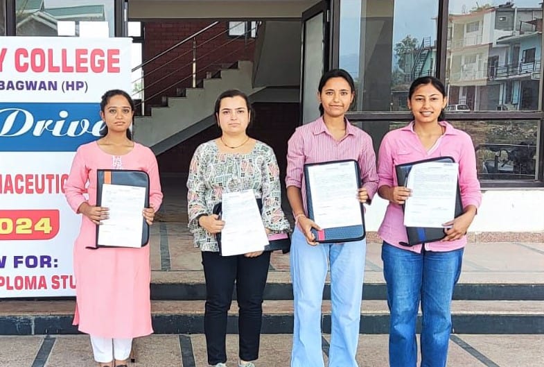 Five girl students of Pharmacy College Rohru selected in multinational company