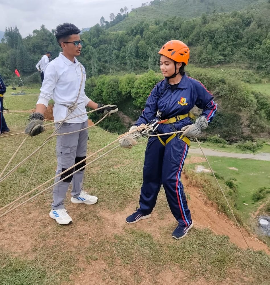 Rock climbing training of NCC cadets started in Pithoragarh