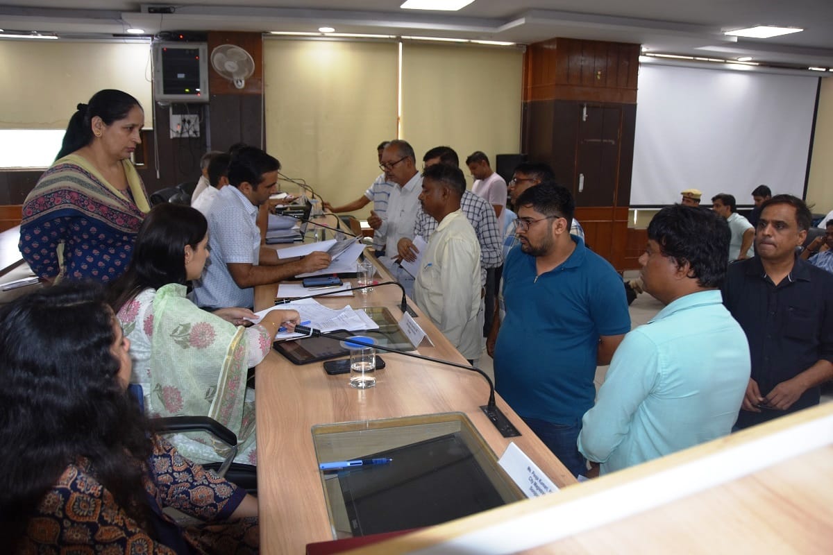 80 complaints reached the resolution camp, most of them resolved on the spot