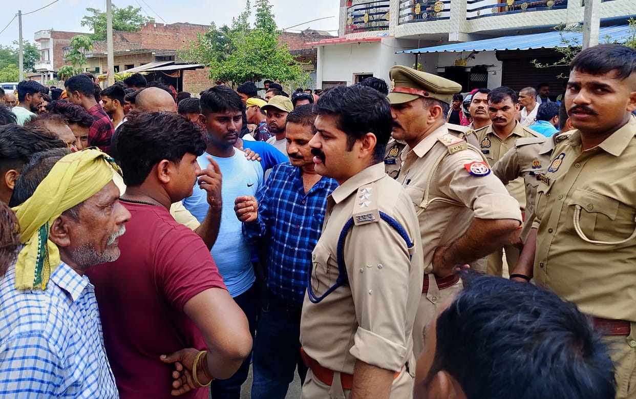 Uproar after death of youth, stones pelted at police, four injured