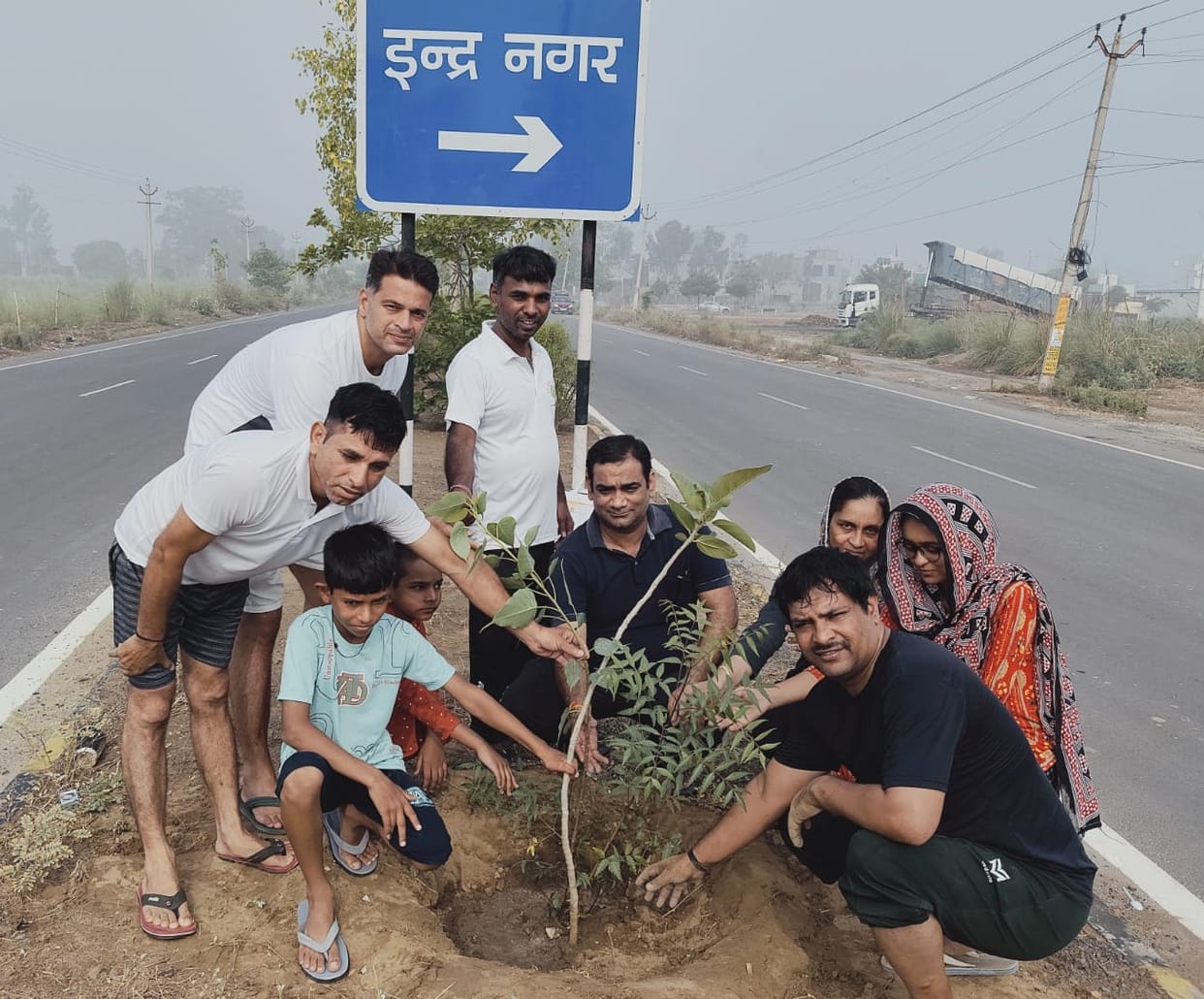 Nai Disha Trust resolved to plant 11 thousand saplings