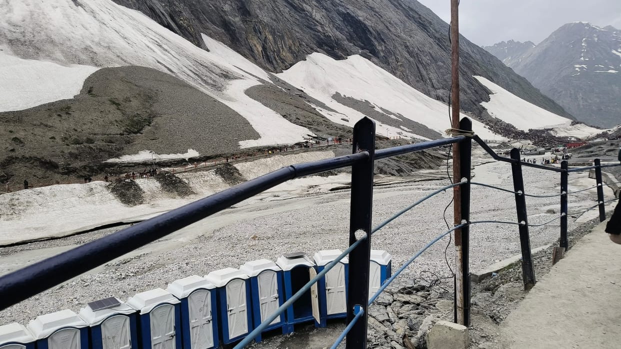 Amarnath Yatra temporarily stopped due to heavy rain