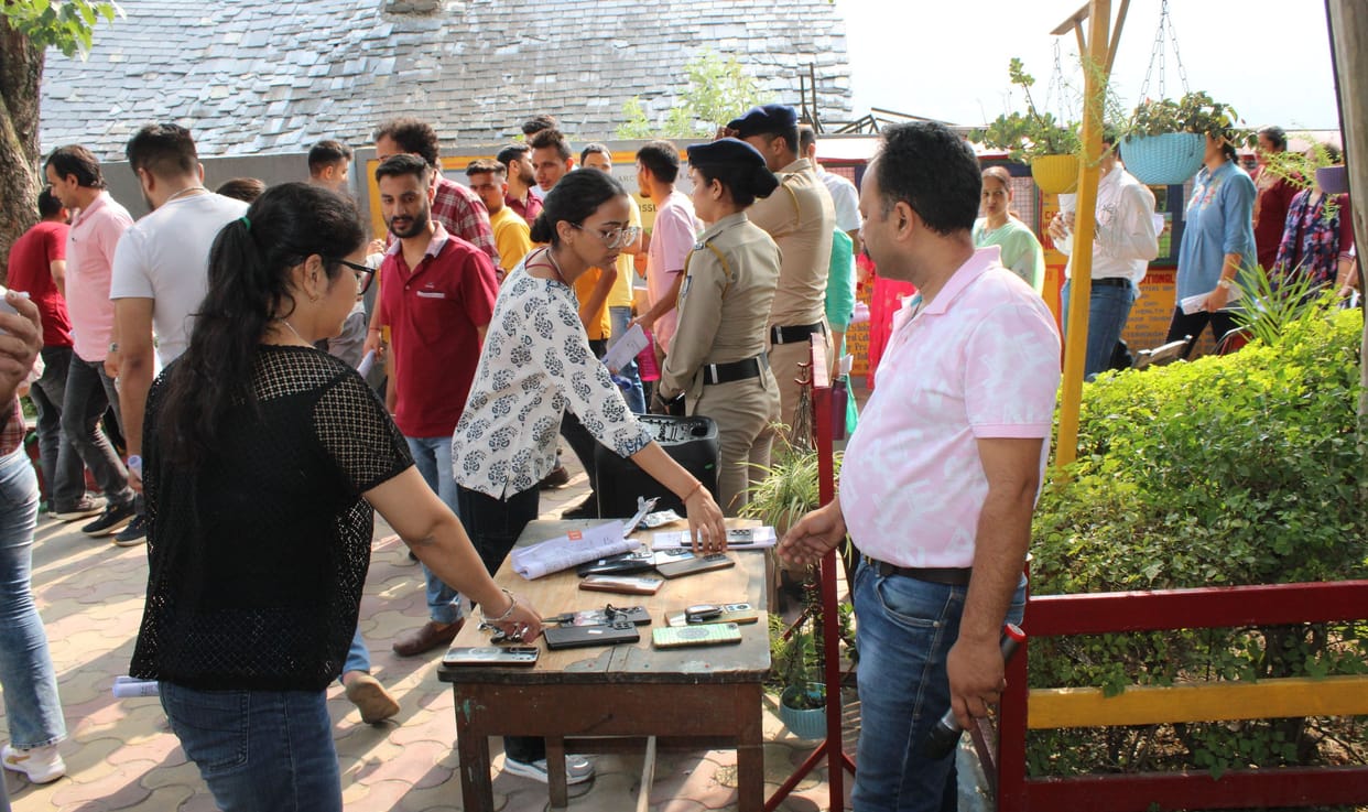 Candidates took HAS exam with enthusiasm