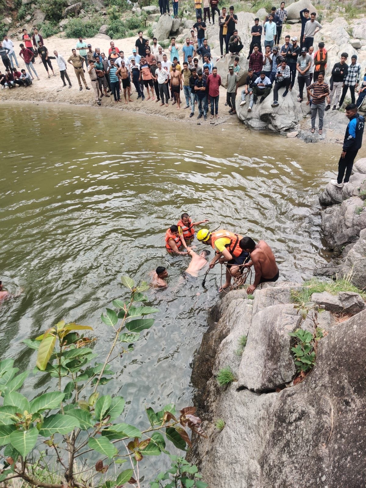 Student who went to take bath in Kwarala pond drowned