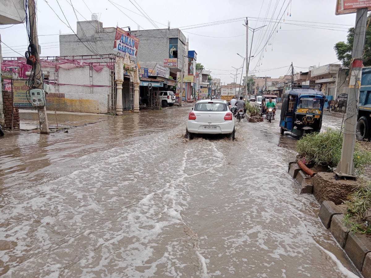 Waterlogging in 20 minutes of rain, 80 mm rain recorded in Ganaur