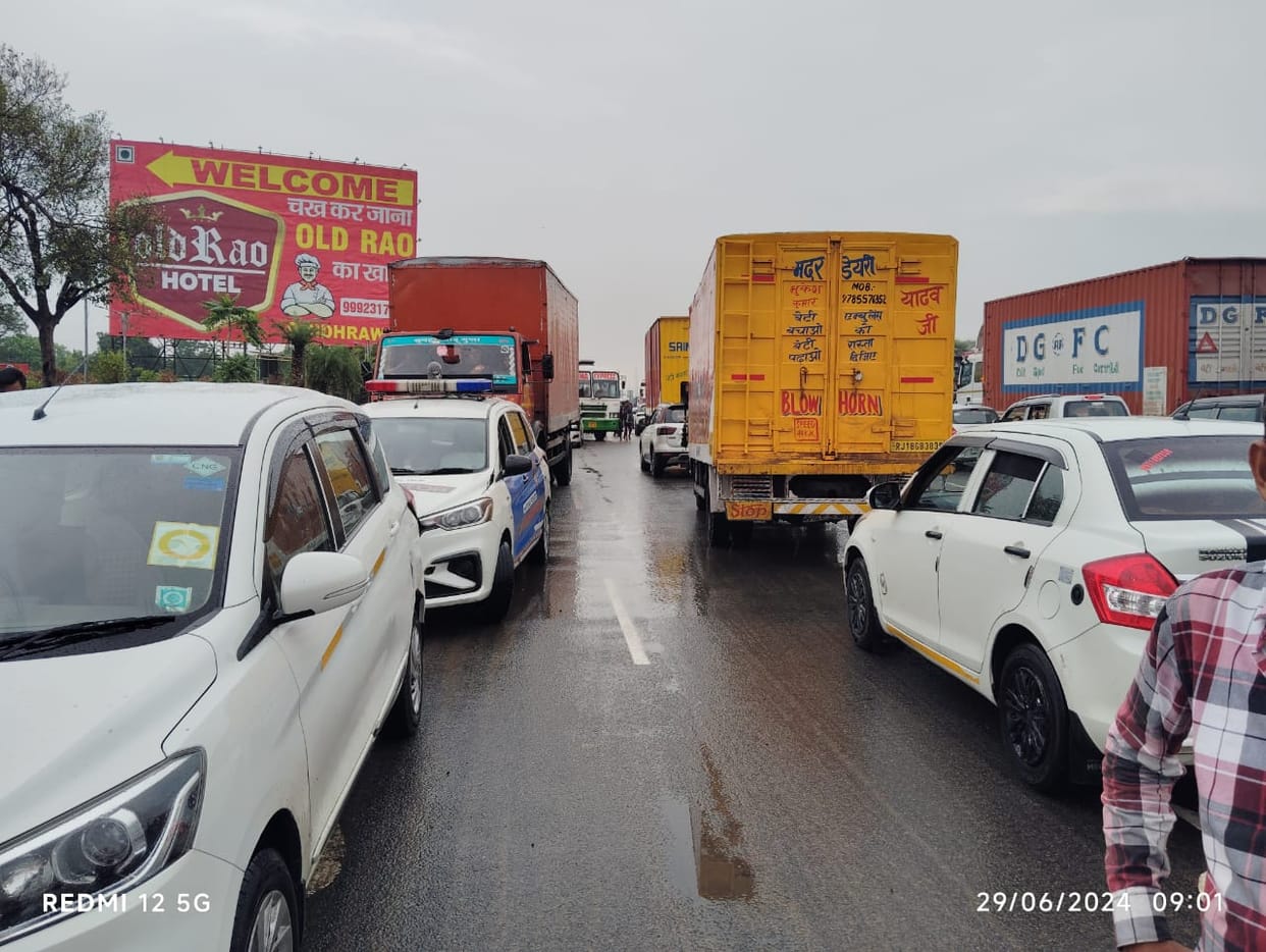 Jam in Dharuhera due to rain, people remained worried