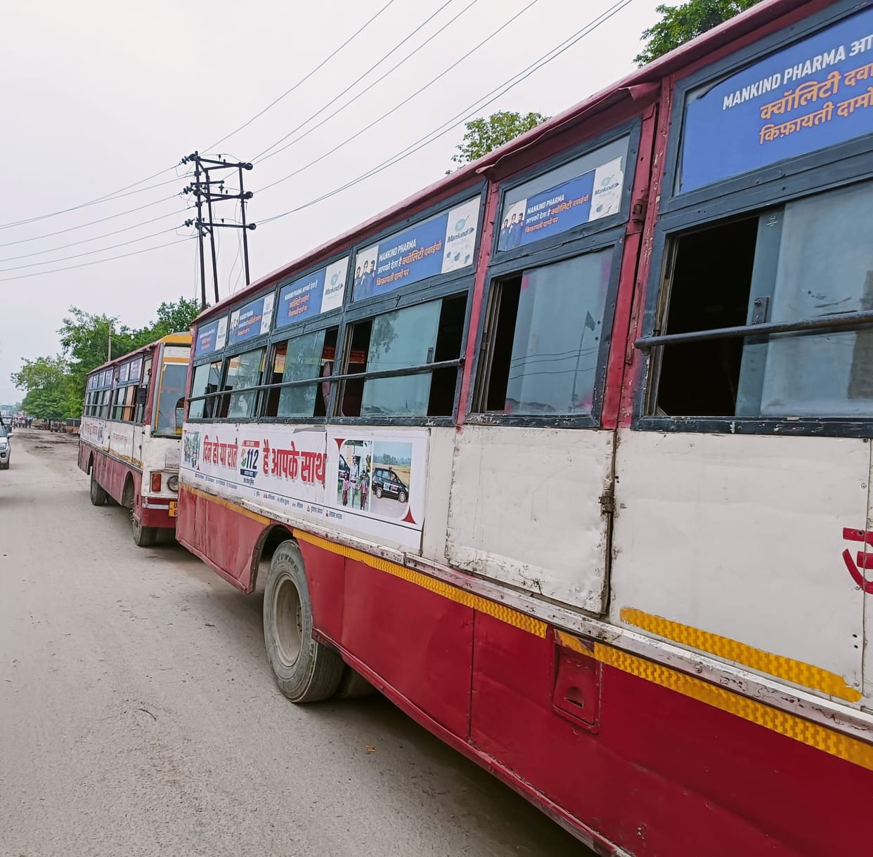 Roadways buses of Gola route have a depot on Assam highway, passengers are troubled