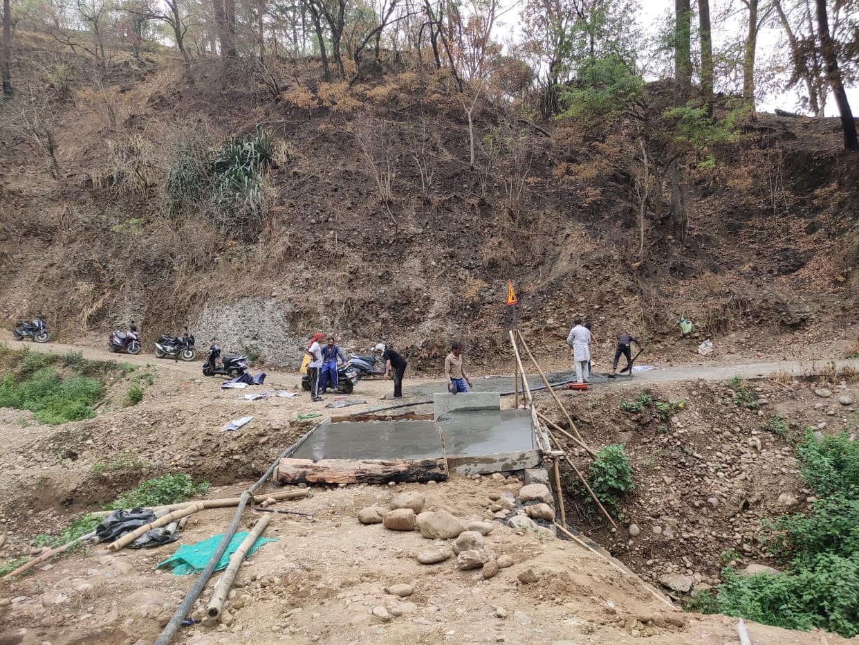 Bari villagers set an example by repairing the road