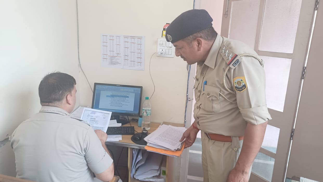 Software uploaded in police stations regarding new laws