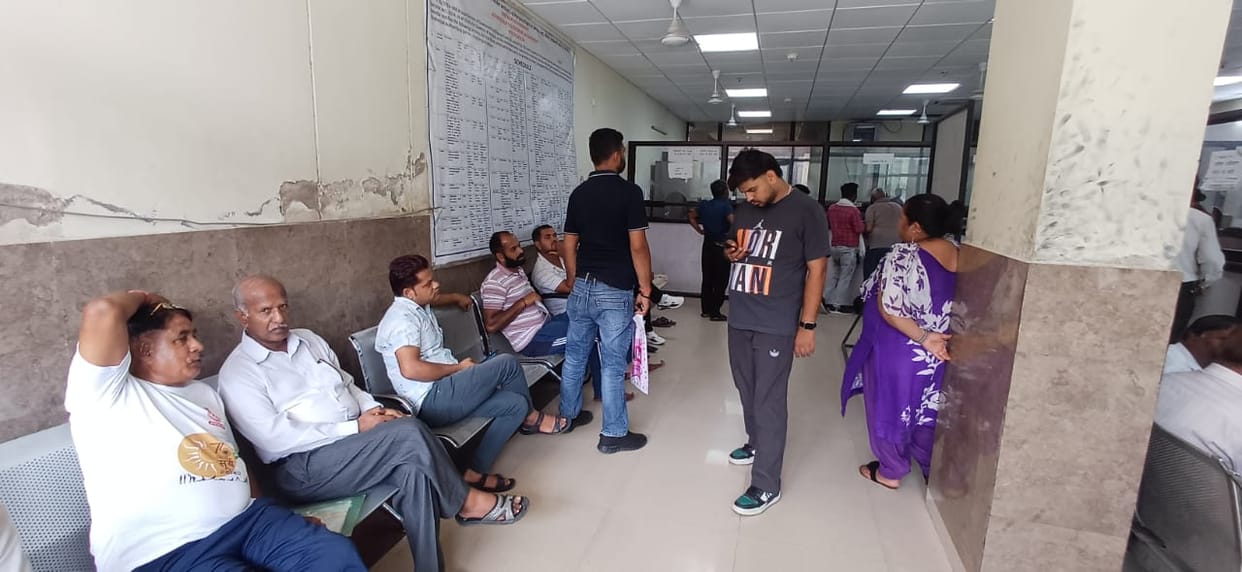 Portal is slow in Tehsil, Internet is down in Antyodaya Kendra