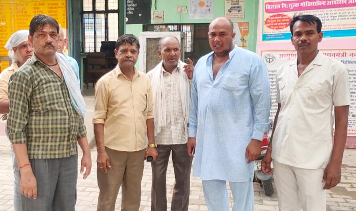 Two youths of Agra drowned while bathing in Ganga, one died