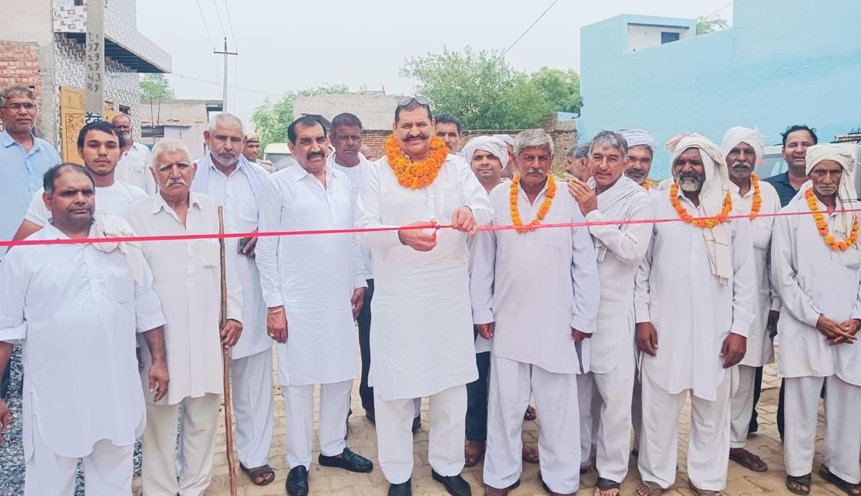 MLA inaugurated the street built with Rs 15 lakh in Mandothi village