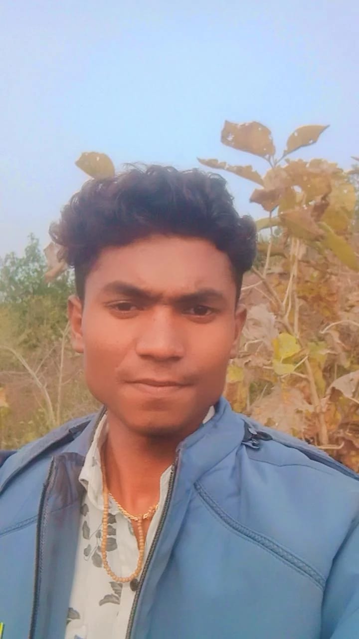 Dead body of a young man found near a well In damoh