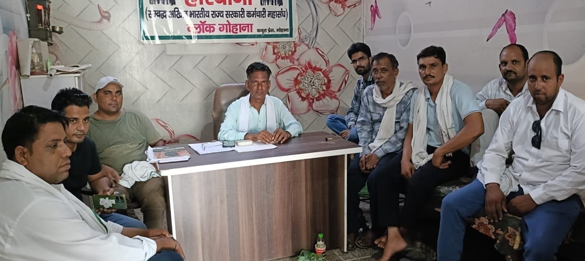 Employees will protest at the district headquarters on July 24: Suresh Yadav