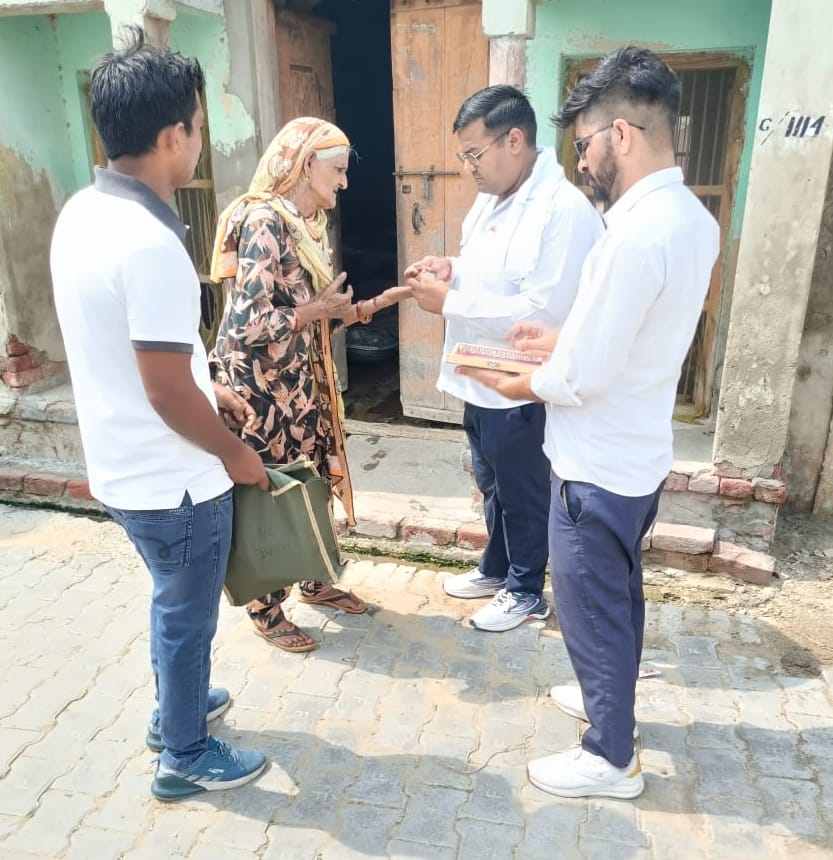 Health workers conducted rapid fever mass survey