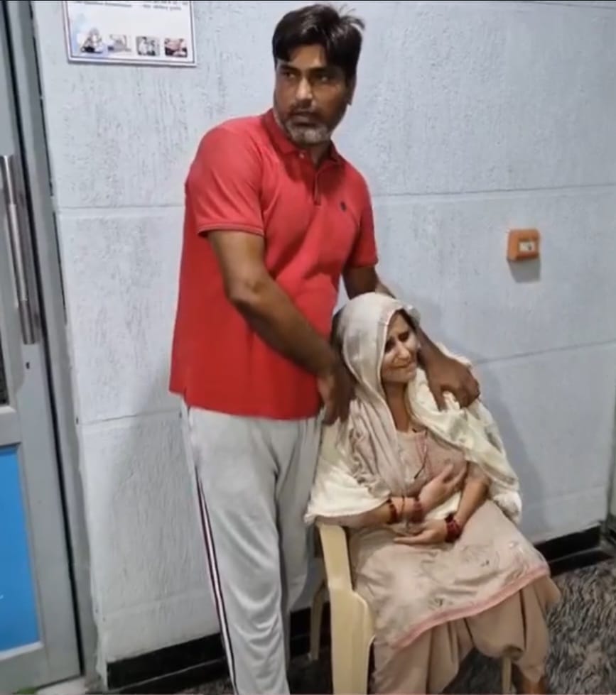 ASI Sanjeev was the target of criminals