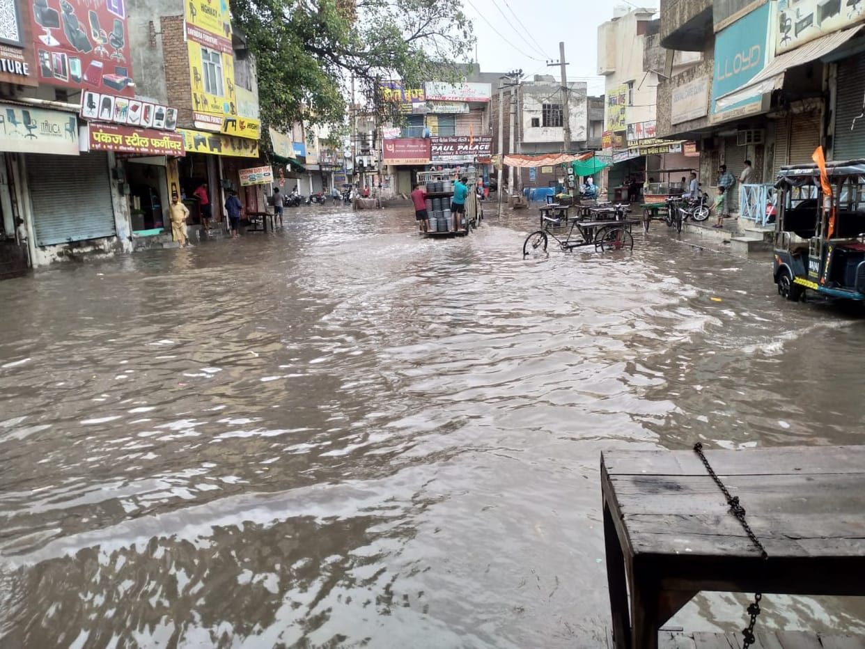 80 mm rain in Bhattu, 27 mm in Fatehabad and 19 mm in Ratia.