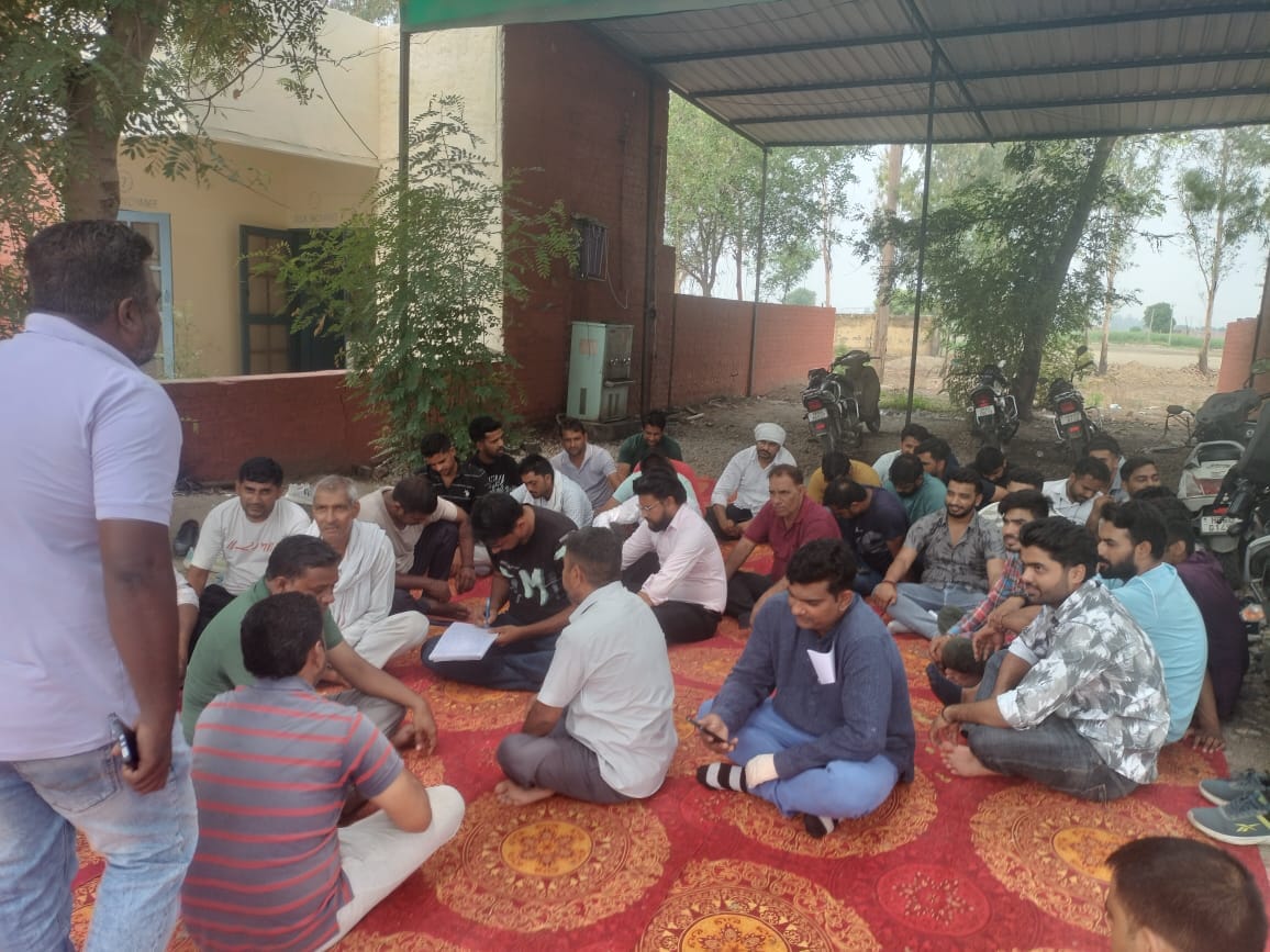 Corporation employees demonstrated