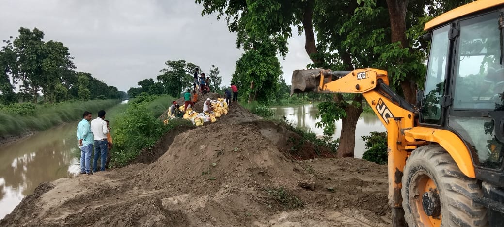 Minor repaired, road leading to Rampur Tola cut