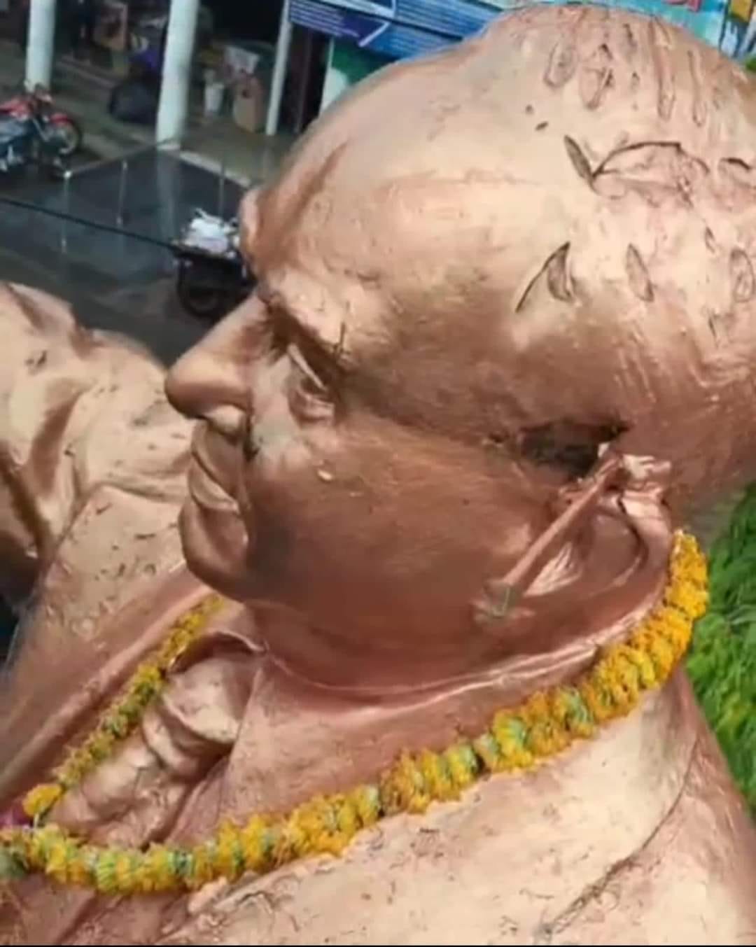 ujjain news : Ruckus in Ujjain... Glasses of Baba Saheb Bhim Ambedkar's statue broken
