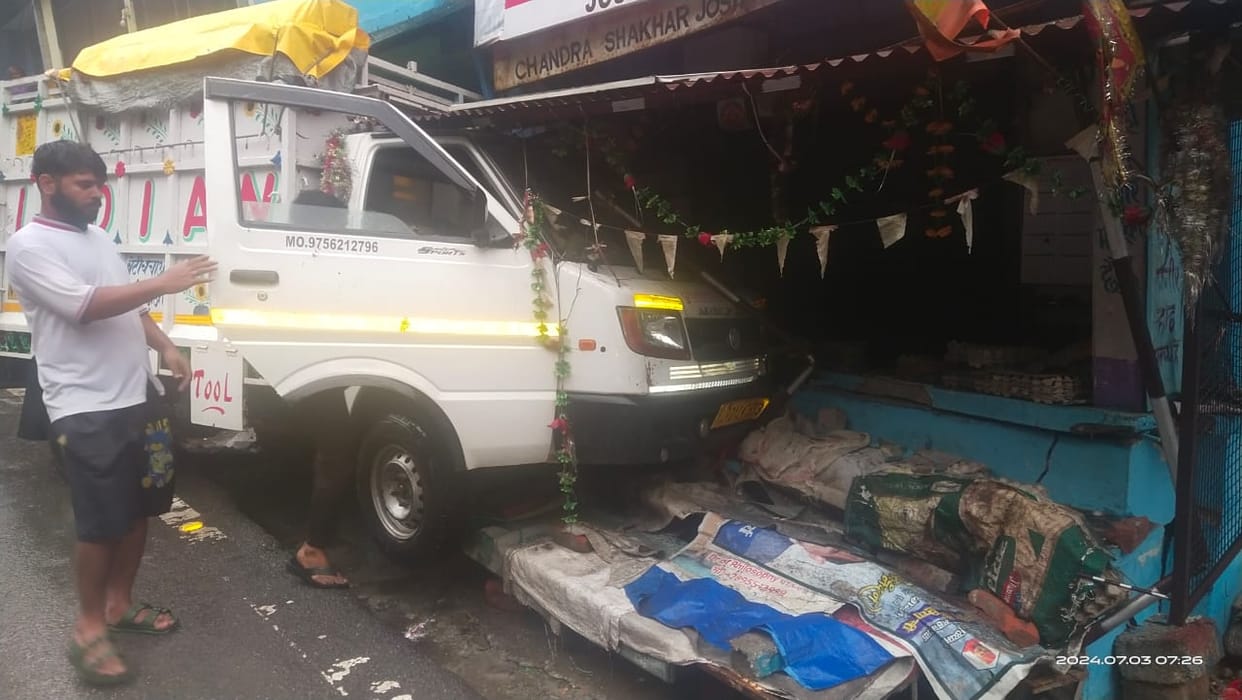 Uncontrolled pickup rammed into shop