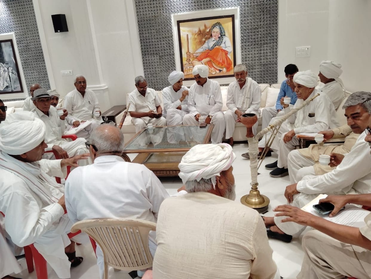Ahlawat Khap gathered in Deeghal, said- government should ban endogamy marriage