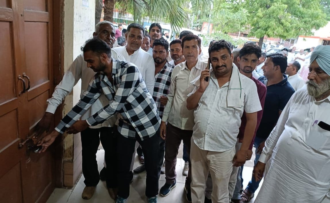 Pradhan got angry on the working of CDO office