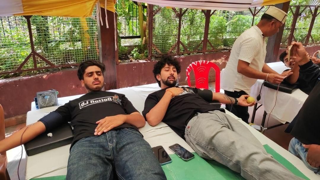 Blood donation camp in Satyanarayan temple complex