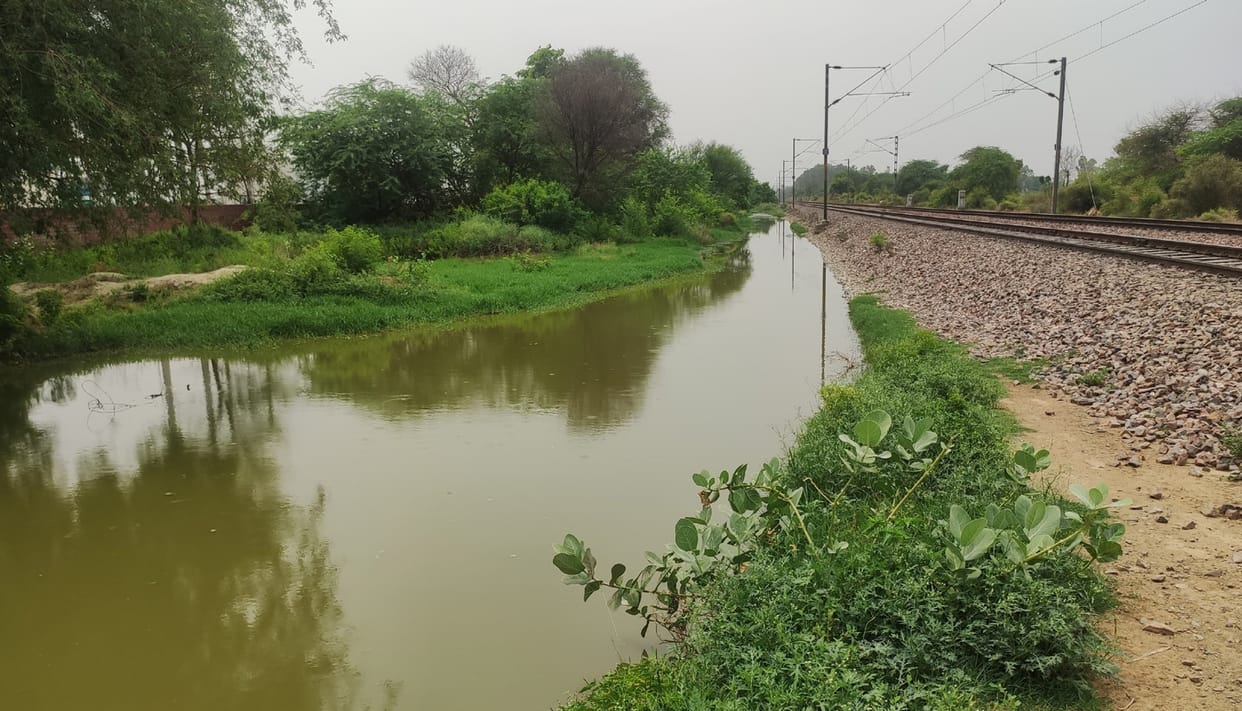 Raw roads filled with water, farmers unable to go to fields